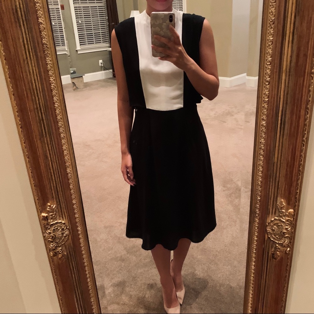 Black/White Colorblock Sleeveless Midi Dress
